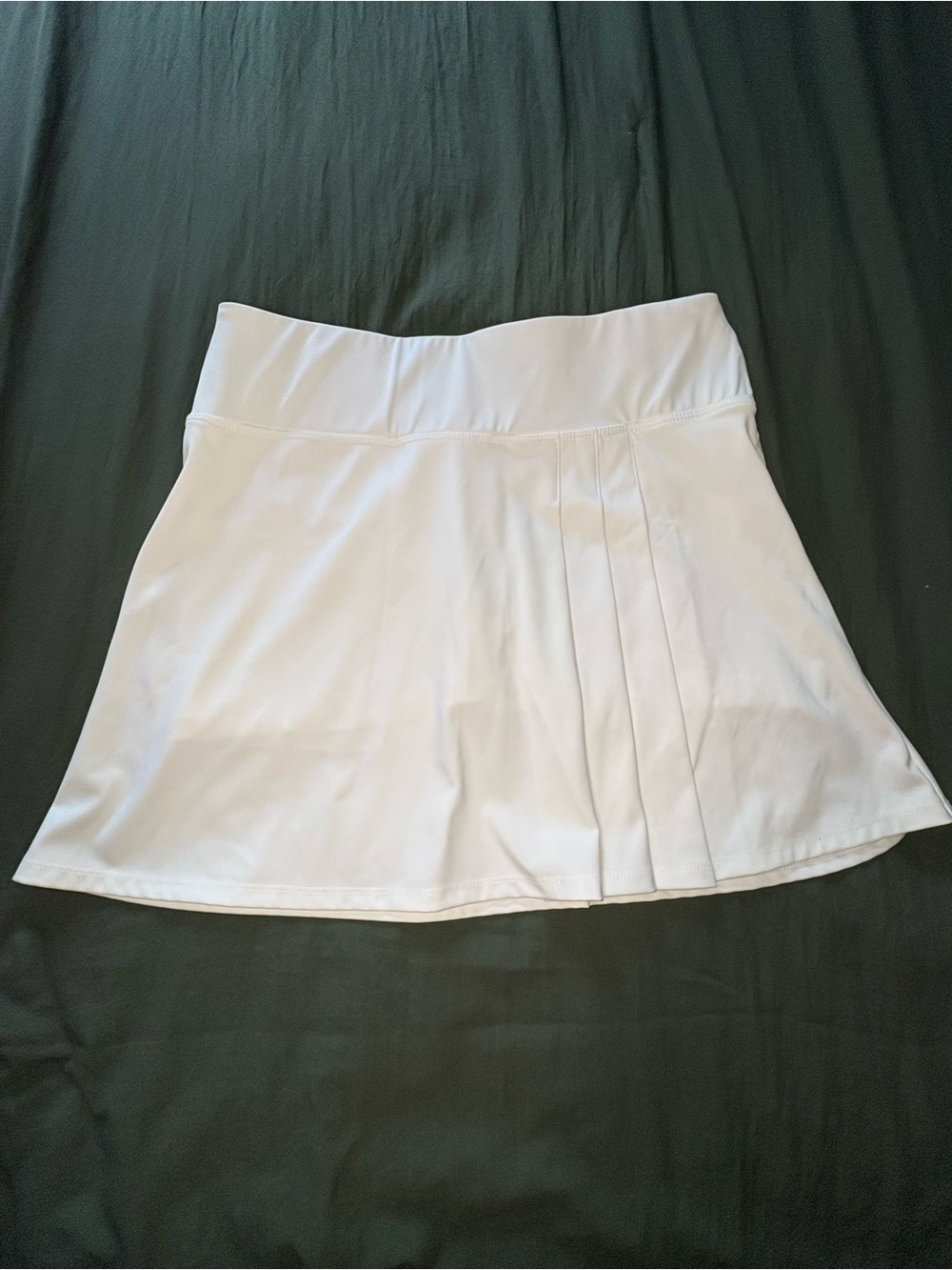 Tommy Bahama White Pleated Tennis Skirt - Picture 1 of 3